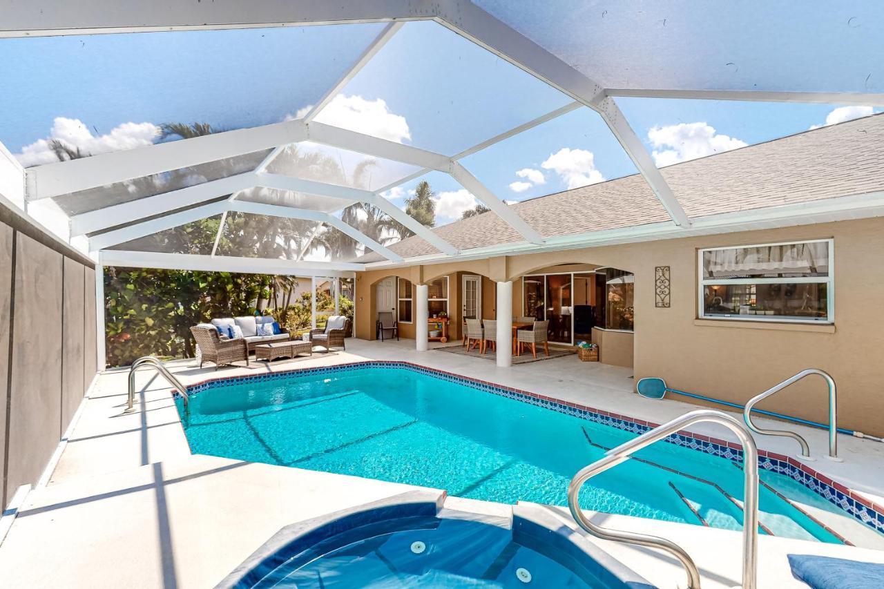 Life At The Canal Cape Coral Exterior foto